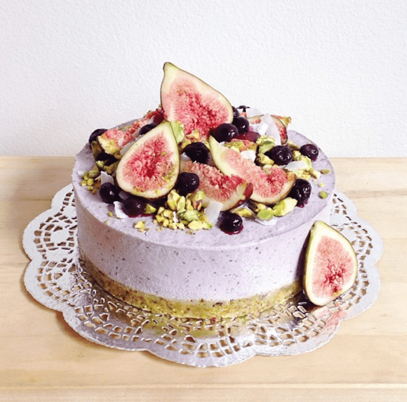 katherine-sabbath-amazing-cake-figs-purple