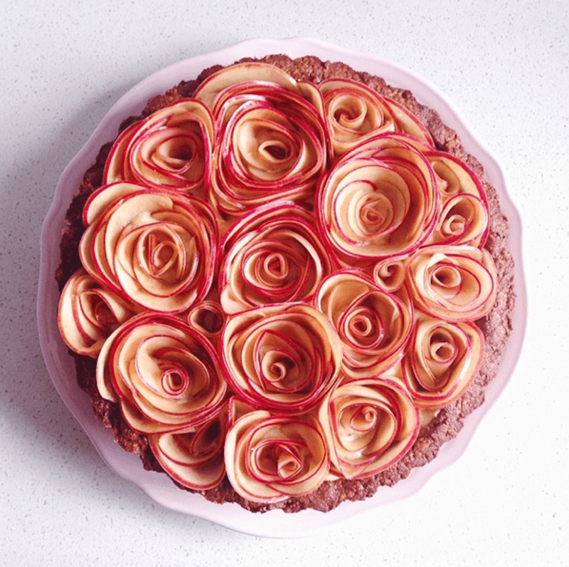 katherine-sabbath-amazing-cake-stunning-peach-flowers-roses