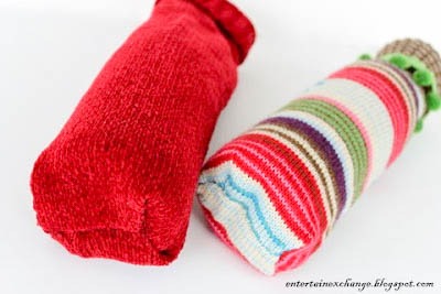 Recycled Sweater Wine Bottle Gift Bags Tutorial DIY Upcycle