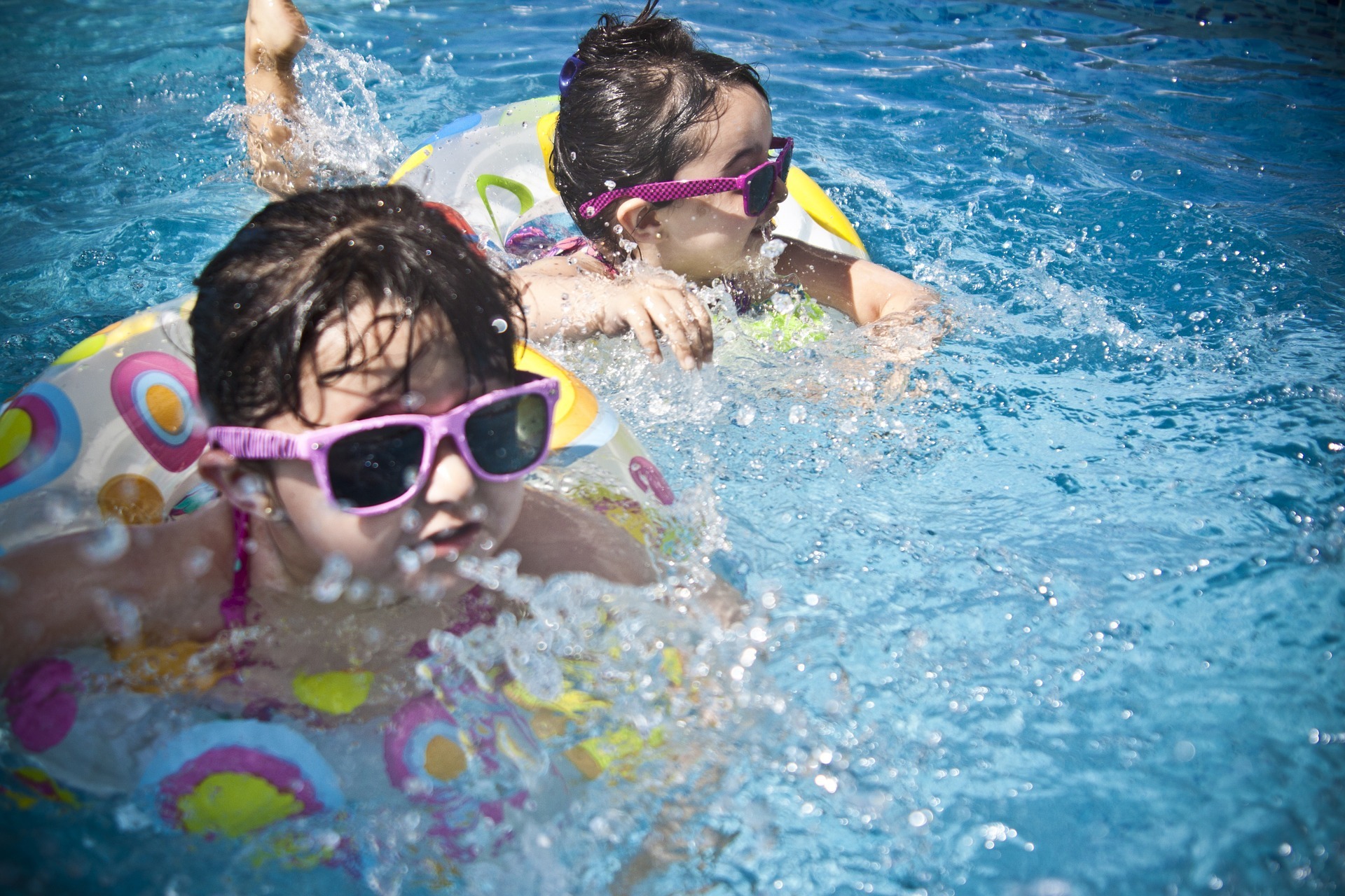 Throwing a Pool Party for Your Teen's Birthday