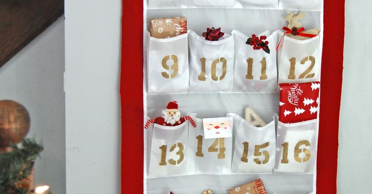We put together 4 of our favorite DIY Christmas Advent Calendars that are SO easy to make. All you have to do is determine what you want to put in them.