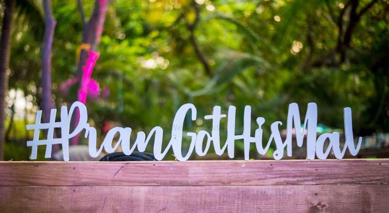 How to Write Your Own Wedding Hashtags | Sendo Invitations